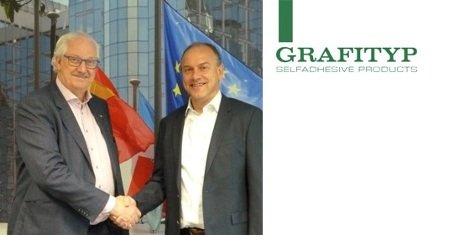 As chairman of the Executive Board and representative of the Bosman family, Herman Bosman decided to pass his duties as CEO of Grafityp Selfadhesive Products on to Philip Lewandowski.