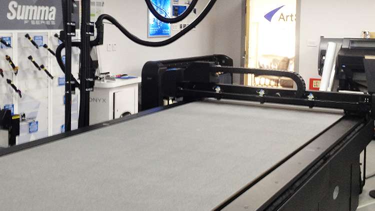 ArtSystems has installed the Summa F1330 wide format cutter/finishing system into its Nottingham-based demonstration suite – a first in the UK.