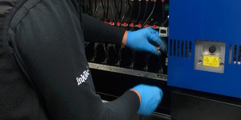 JETRIX Engineer at work on a RX3200