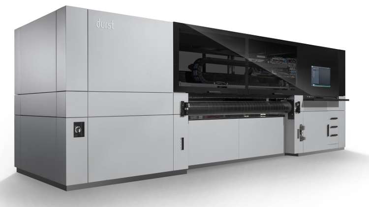 The Durst P5 250 HS is targeted towards high volume industrial production, as well as one-offs in offset quality.