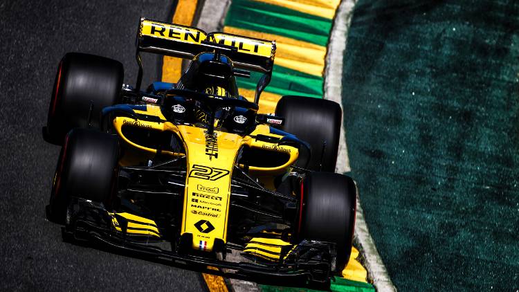 Renault Sport Formula One Team has relied on Roland DG for its racing car vehicle graphics.