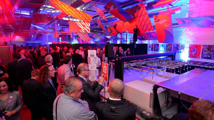 Agfa Graphics rolls out the red carpet for Sign & Display companies from around the world.