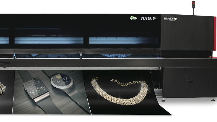 New Decor System buys five-metre EFI VUTEk LED roll-to-roll printer to expand its success in high-quality, superwide-format production.