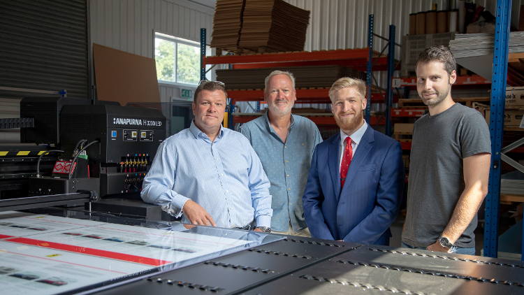 The new Anapurna H3200iLED has replaced a Solvent 2.6m roll to roll printer, a HP Latex roll to roll and a Durst Omega Hybrid 1.6m, all of which had served the business well over the years.