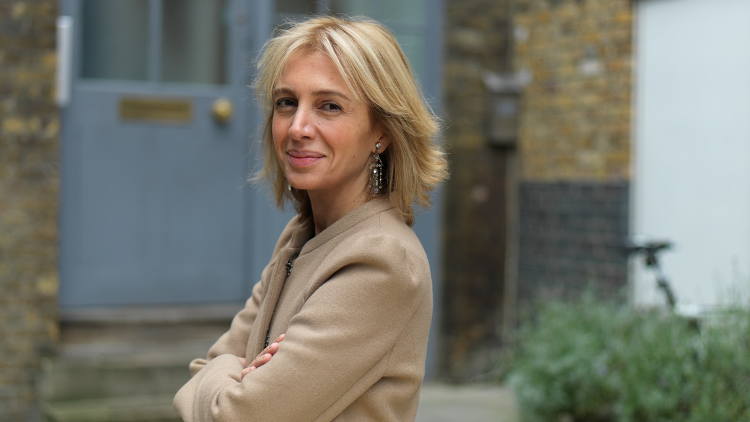 Sign & Digital UK announces Coffee Republic founder Sahar Hashemi as guest speaker.