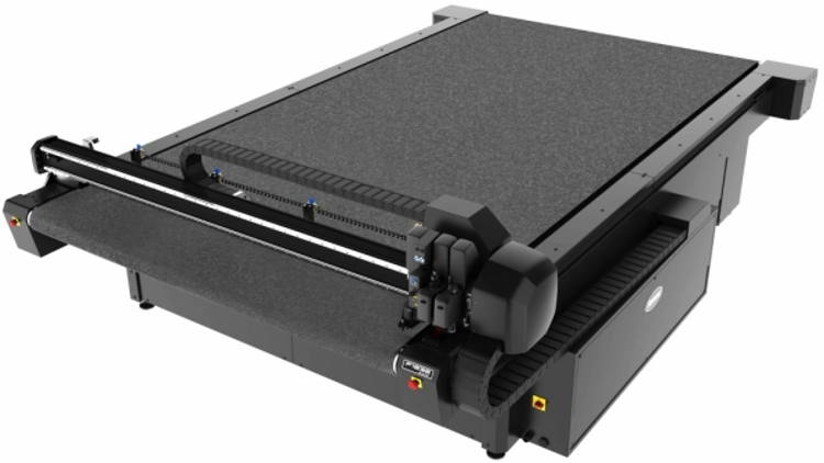 Summa F Series flatbed cutters validated for HP Latex R Printer Series.