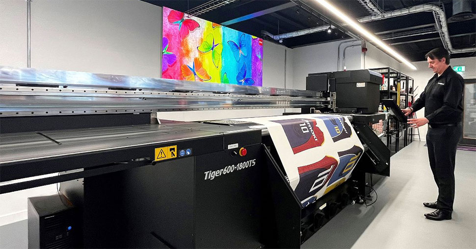 Hybrid Services adds Mimaki Tiger600 printer to their showroom.