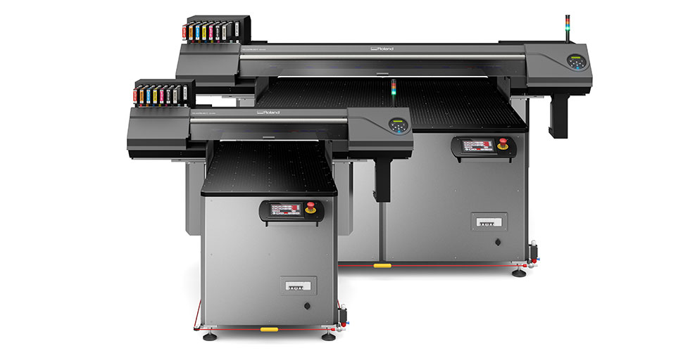 Roland DG unveils the VersaOBJECT CO-i Series of UV flatbed printers.